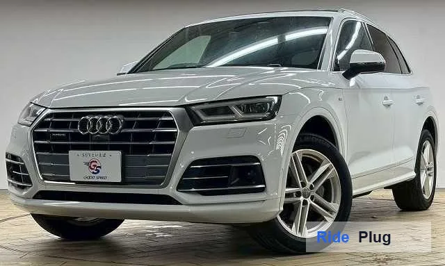 2020 Audi Q5 Pearl White Quattro Turbo SUV for Sale in Uganda