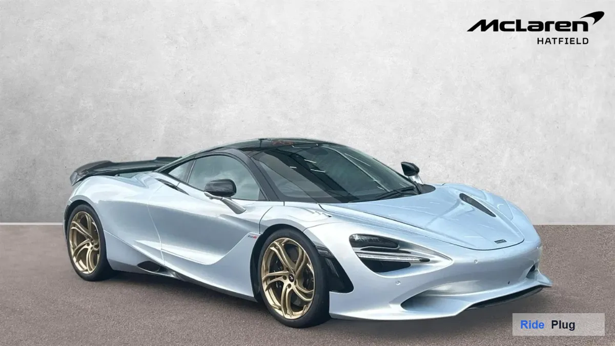 2025 McLaren 750S V8 (Kampala Delivery) – Ice Silver Track Spec
