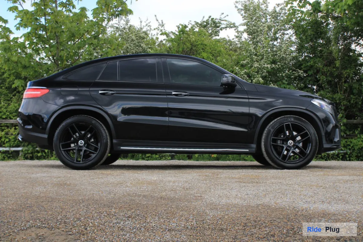 Mercedes-Benz Mercedes Benz GLE350d AMG Night Edition Premium Plus Coupe for Sale in Uganda | Obsidian Black | Panoramic Roof | Harman Kardon